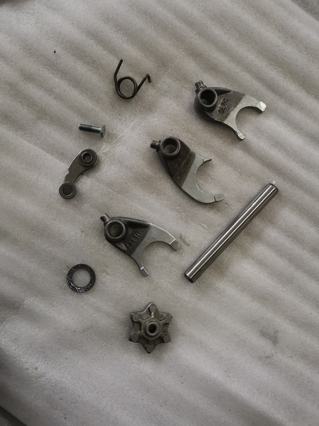 engine parts (19)